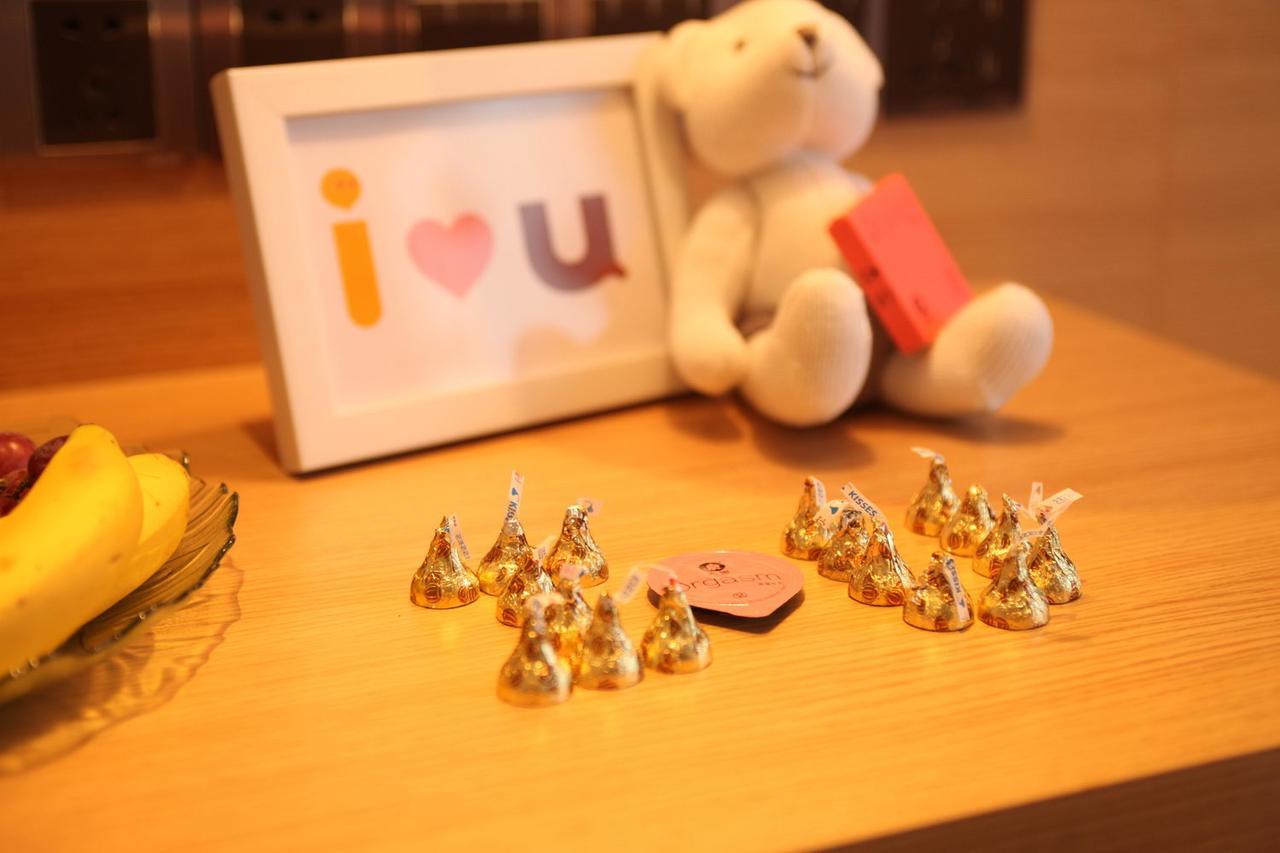 Iu Hotel Shanghai Dongchuan Road Metro Station Экстерьер фото